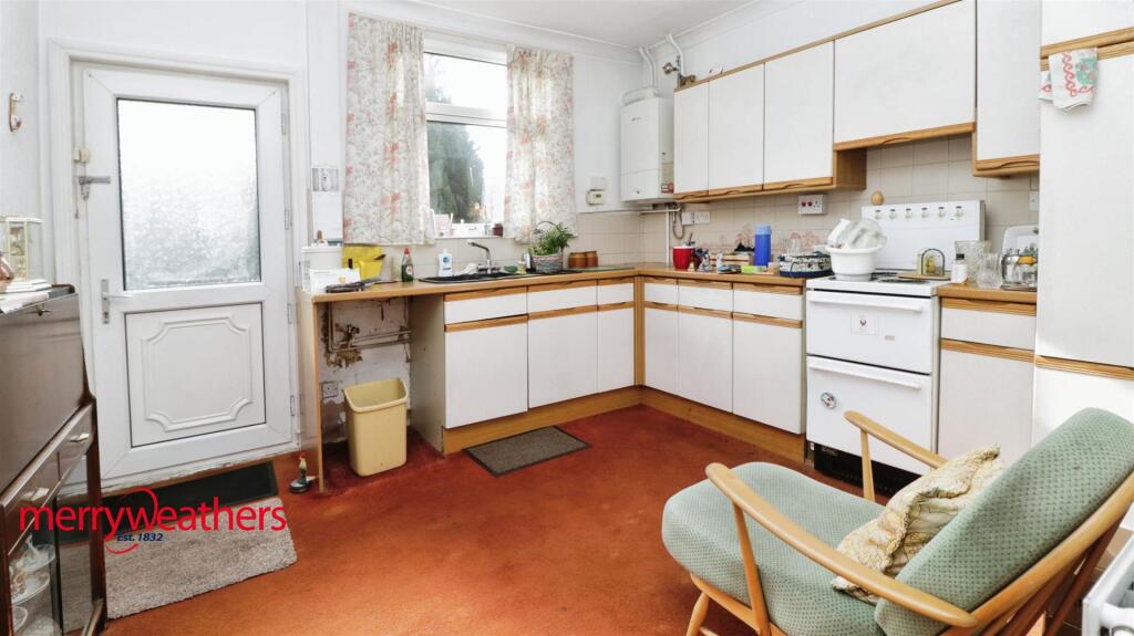 3 bed Semi-Detached
