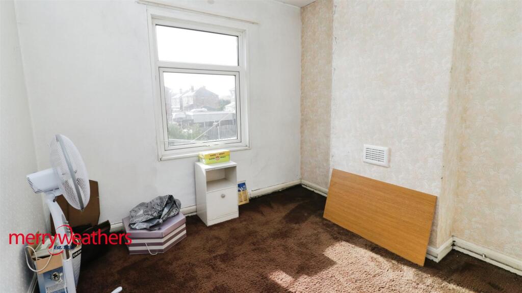 3 bed Semi-Detached