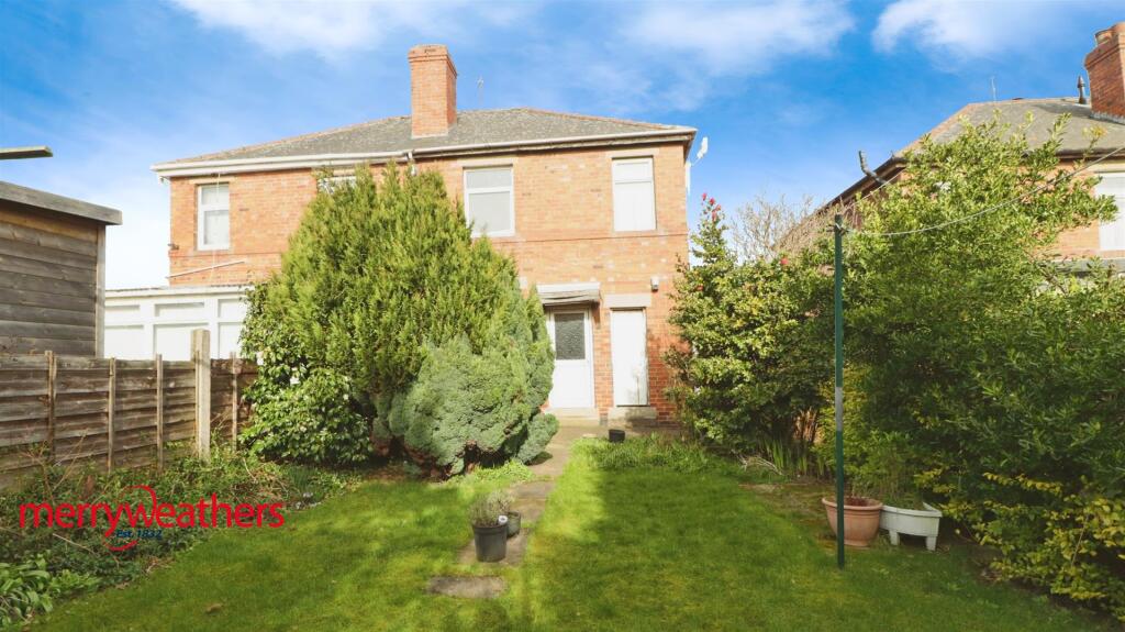 3 bed Semi-Detached