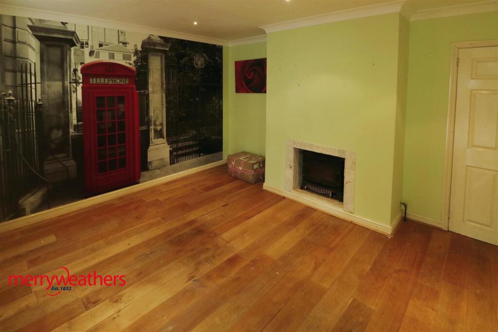 3 bed Semi-Detached