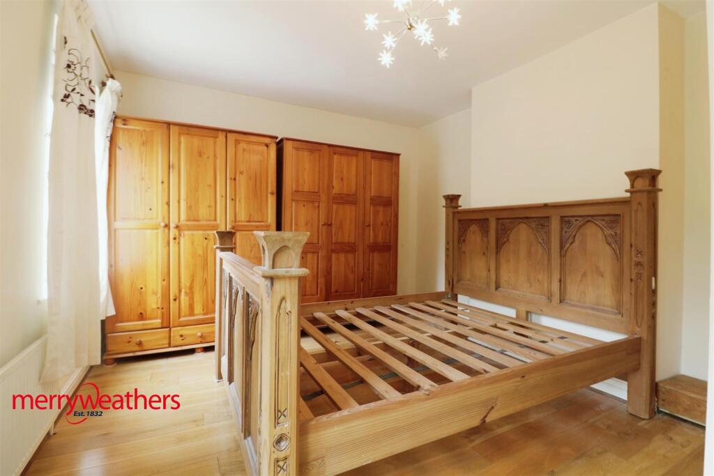 3 bed Semi-Detached