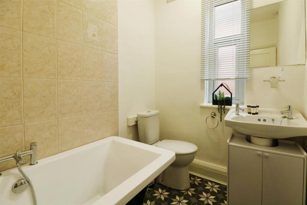 3 bed Detached Bungalow