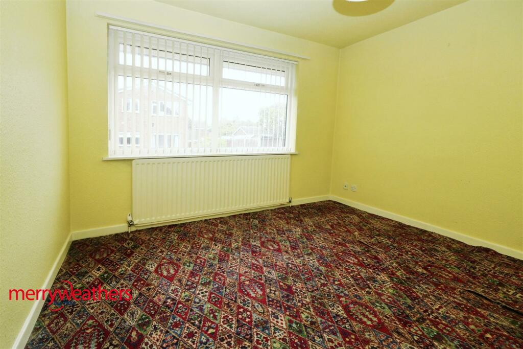 4 bed Detached Bungalow