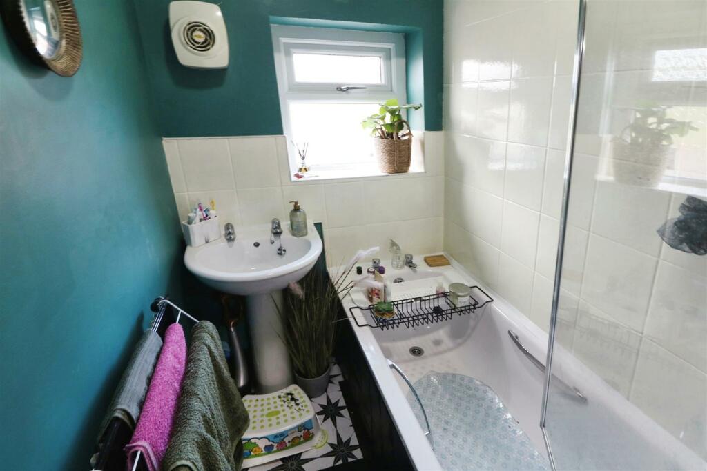 3 bed Terraced