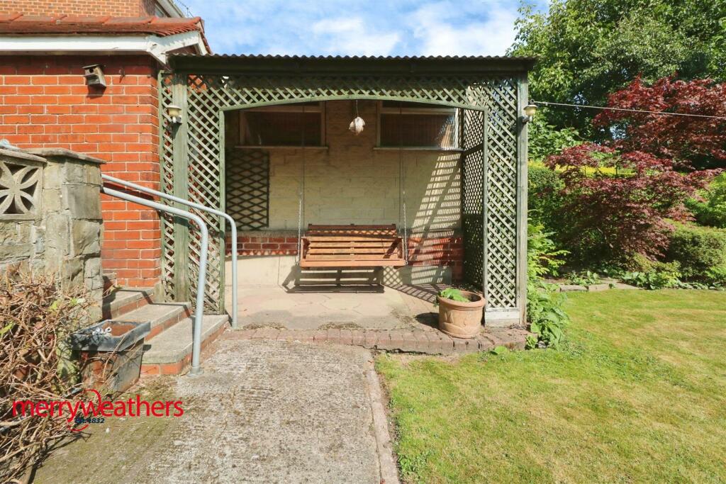 3 bed Semi-Detached