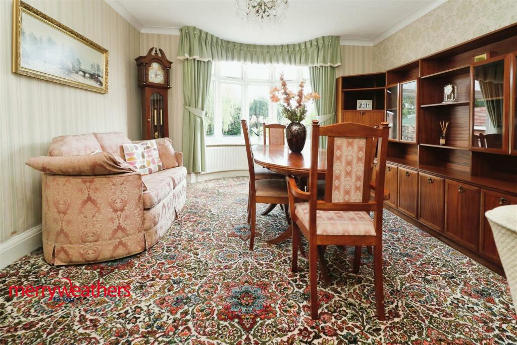 3 bed Semi-Detached