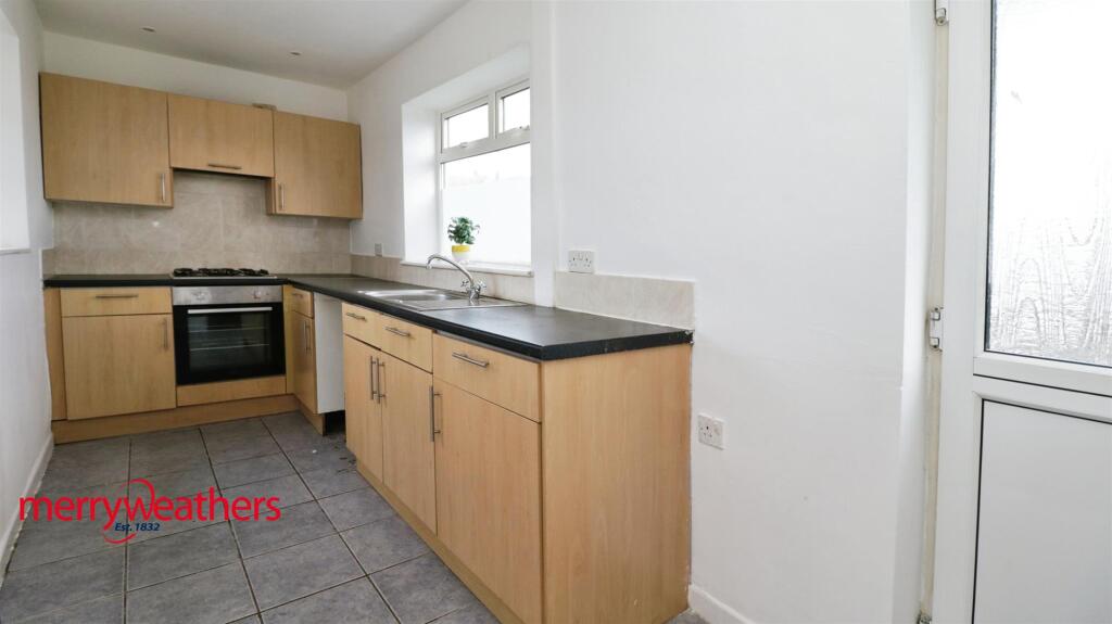 2 bed Semi-Detached