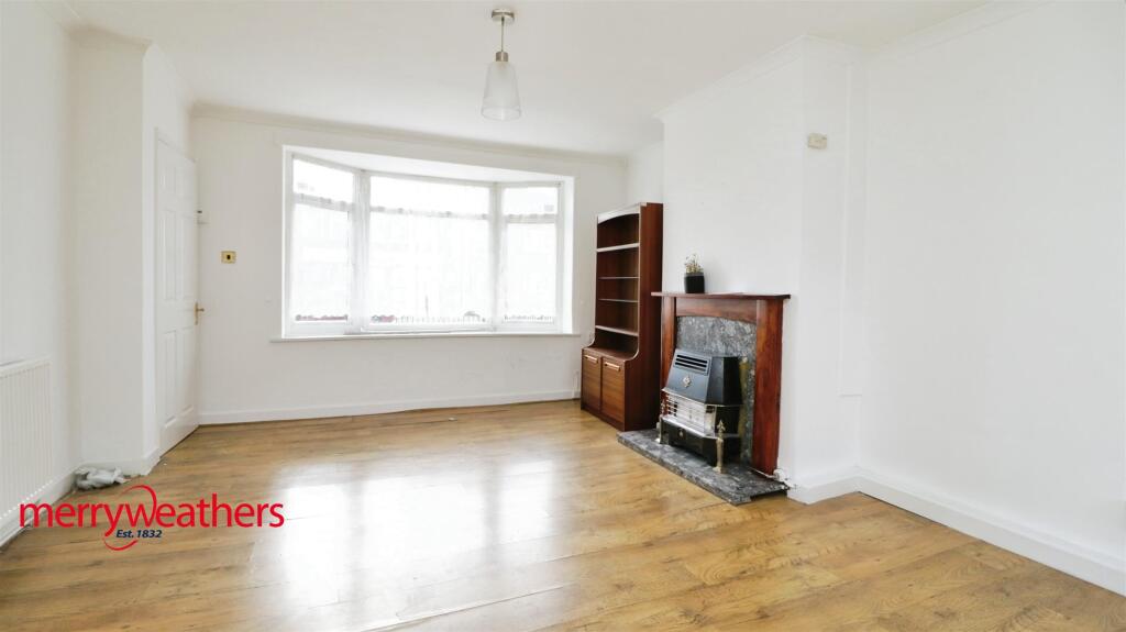 2 bed Semi-Detached