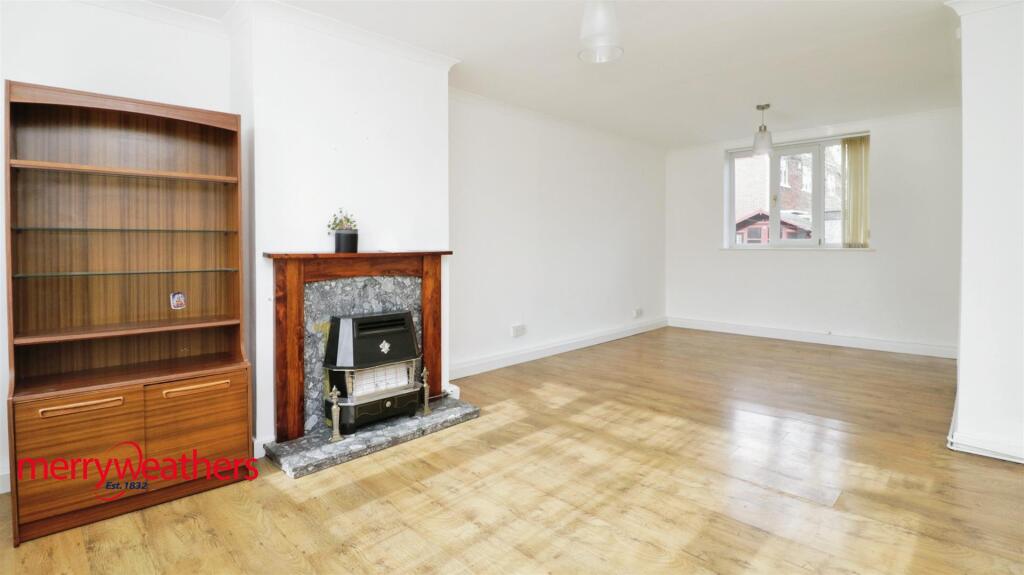 2 bed Semi-Detached