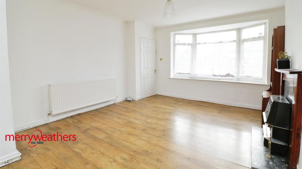 2 bed Semi-Detached