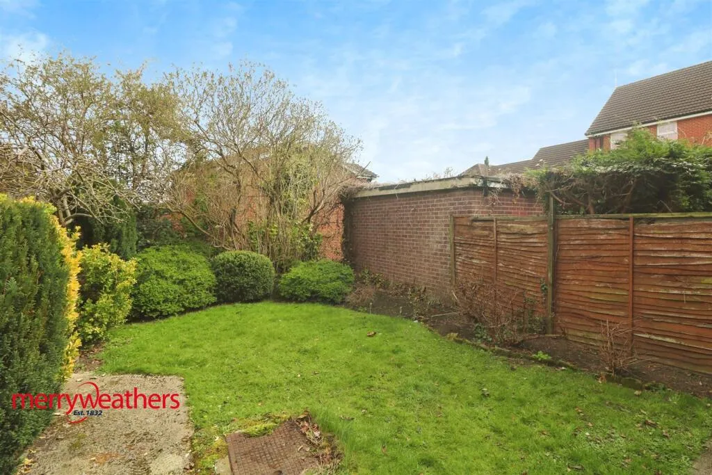 3 bed Semi-Detached