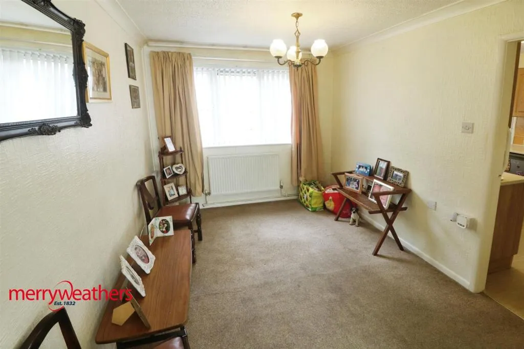 3 bed Semi-Detached
