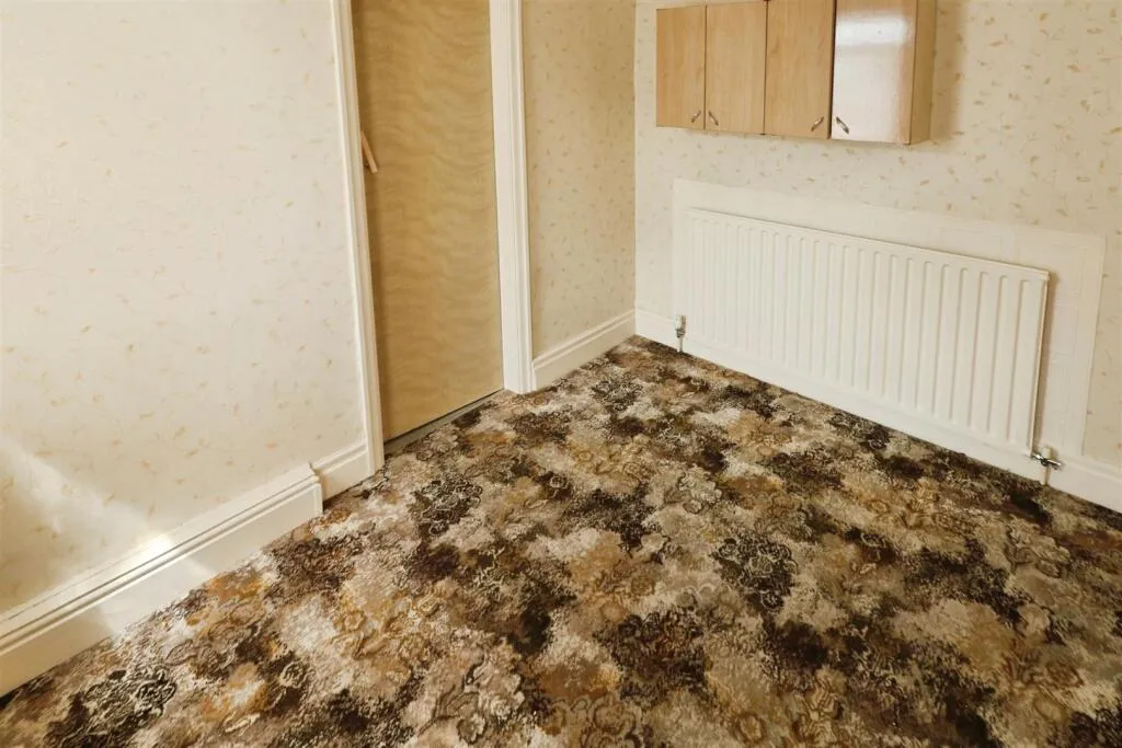 2 bed Detached Bungalow