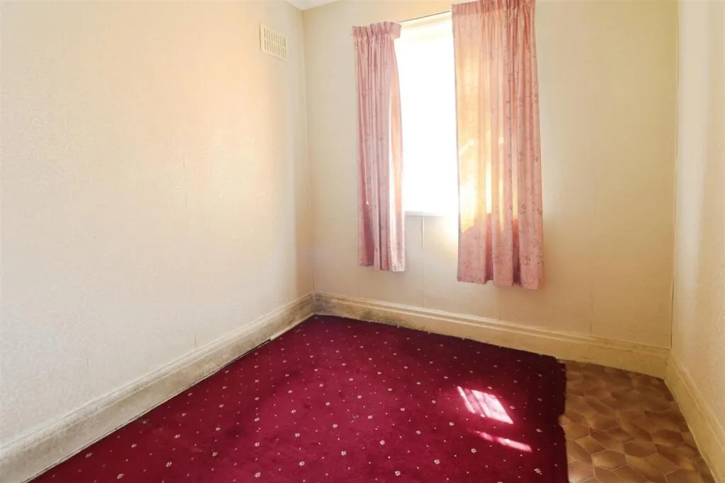 2 bed Detached Bungalow
