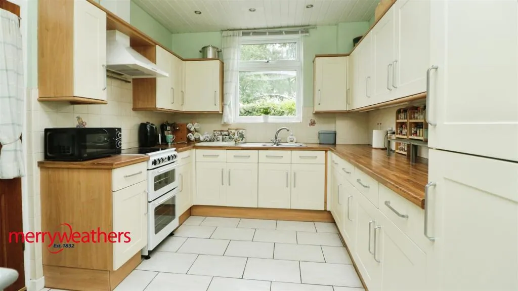 2 bed Terraced