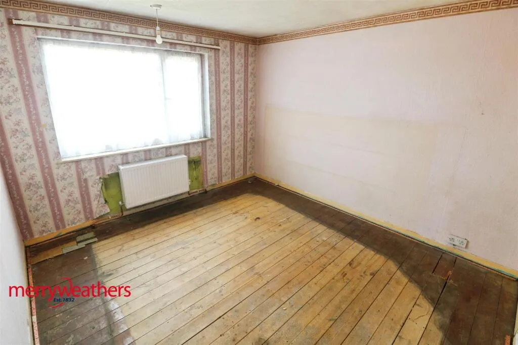 3 bed Semi-Detached