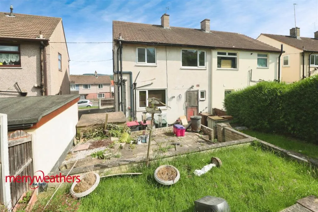 3 bed Semi-Detached
