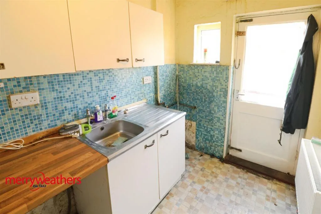 3 bed Semi-Detached
