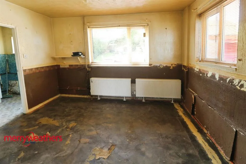 3 bed Semi-Detached