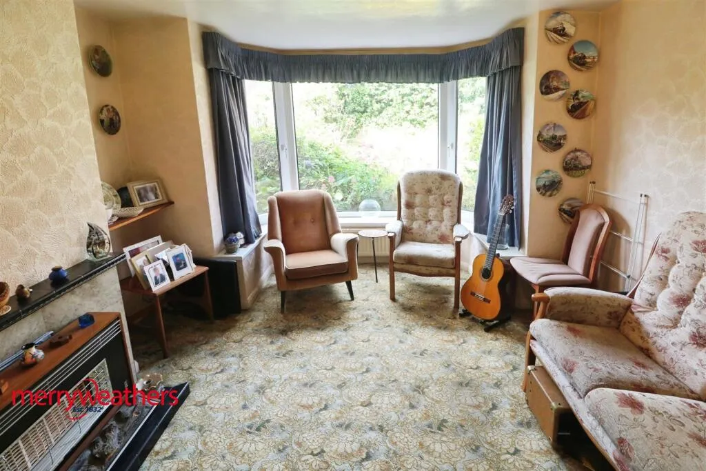 3 bed Semi-Detached