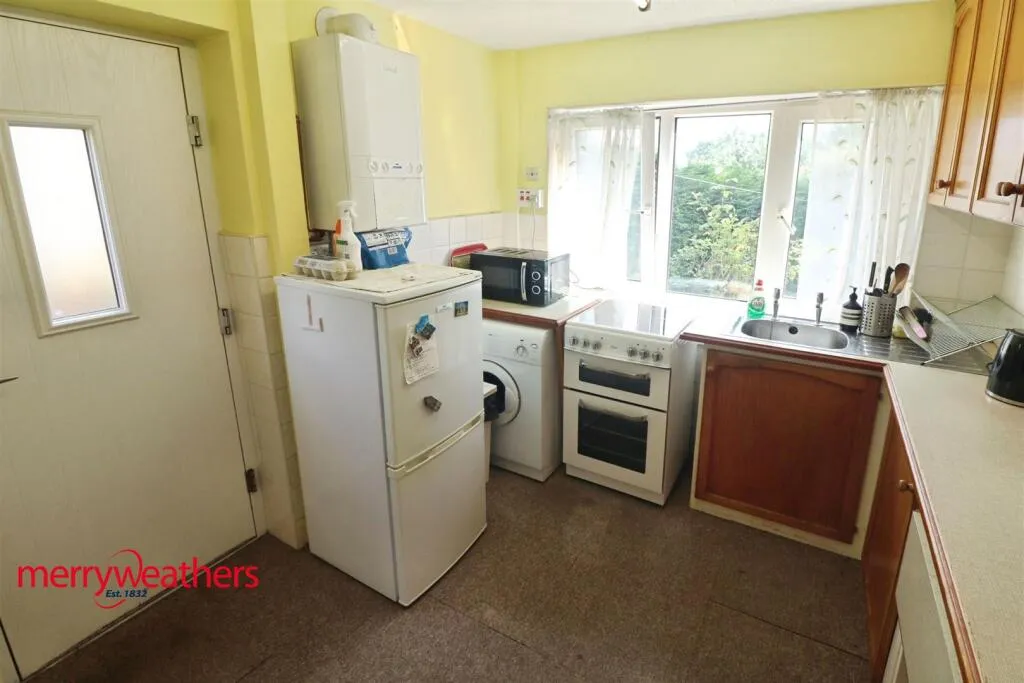 3 bed Semi-Detached