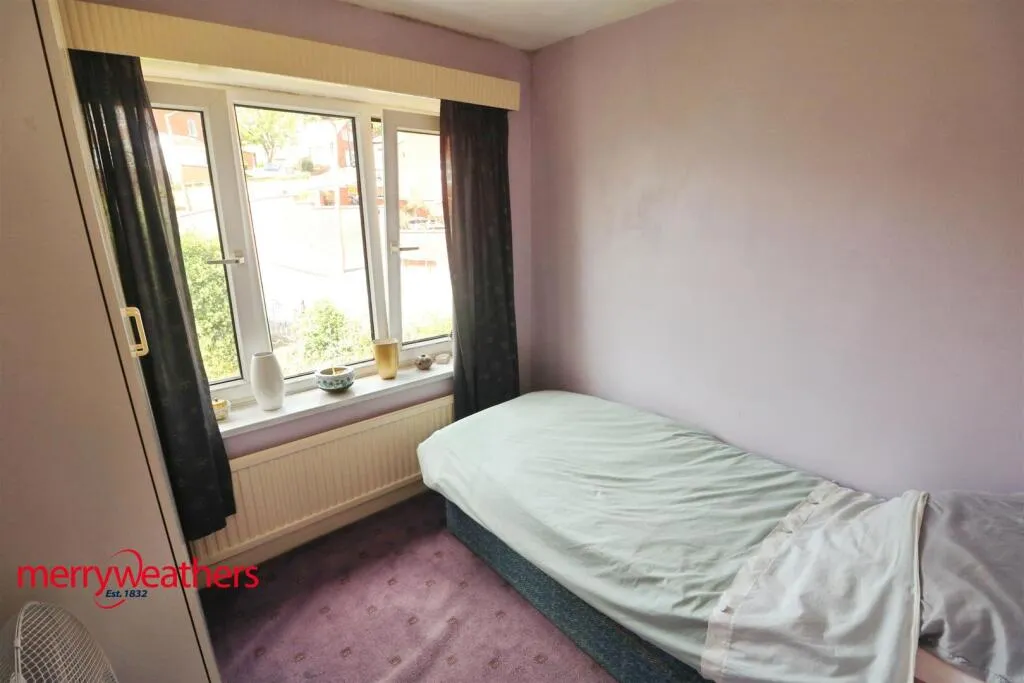 3 bed Semi-Detached