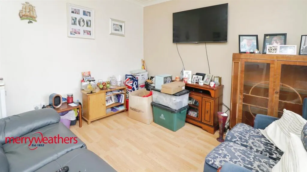 3 bed Semi-Detached