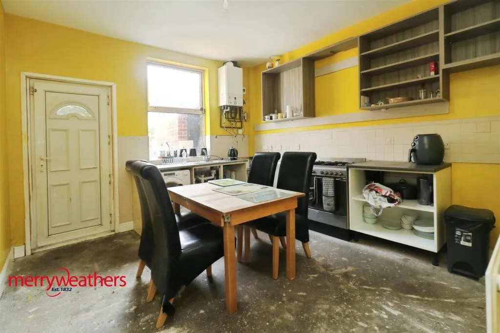 2 bed Terraced