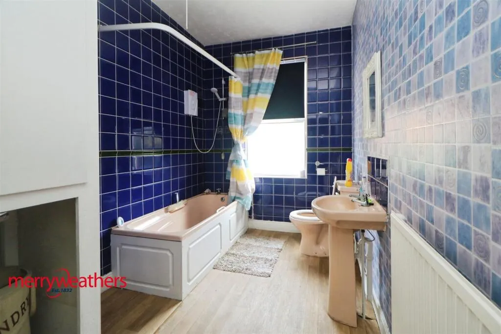 2 bed Terraced