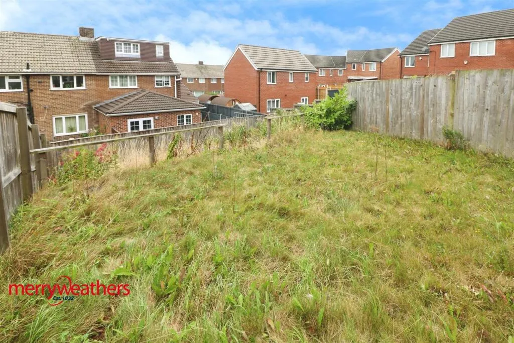 3 bed Semi-Detached
