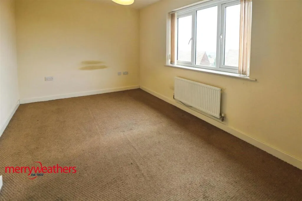 3 bed Semi-Detached