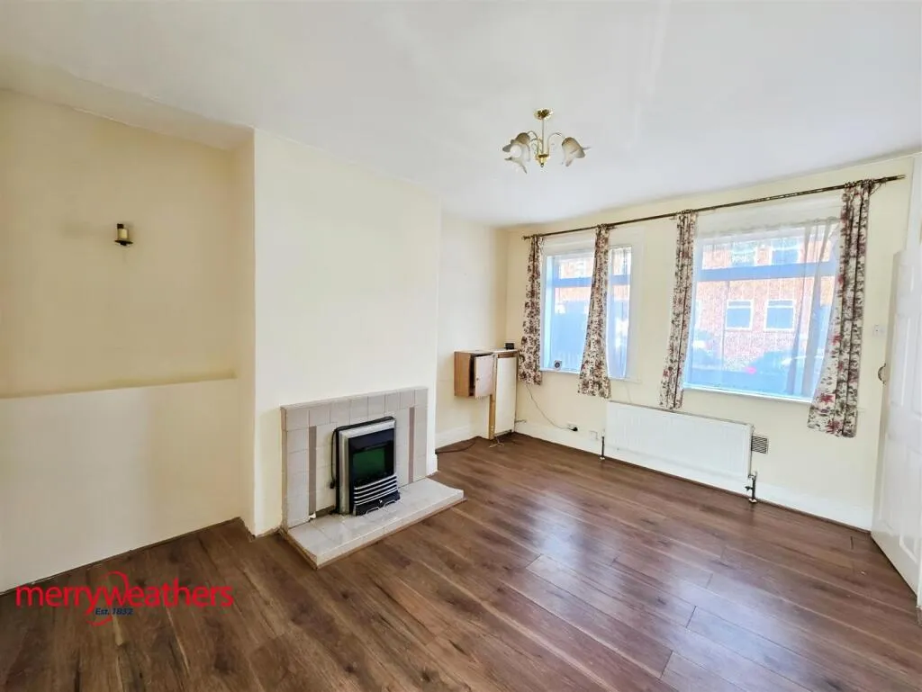 2 bed Semi-Detached