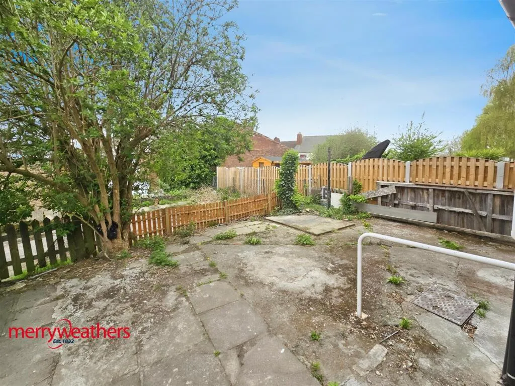2 bed Semi-Detached