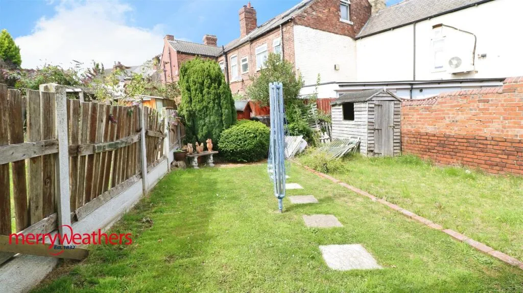 2 bed Terraced