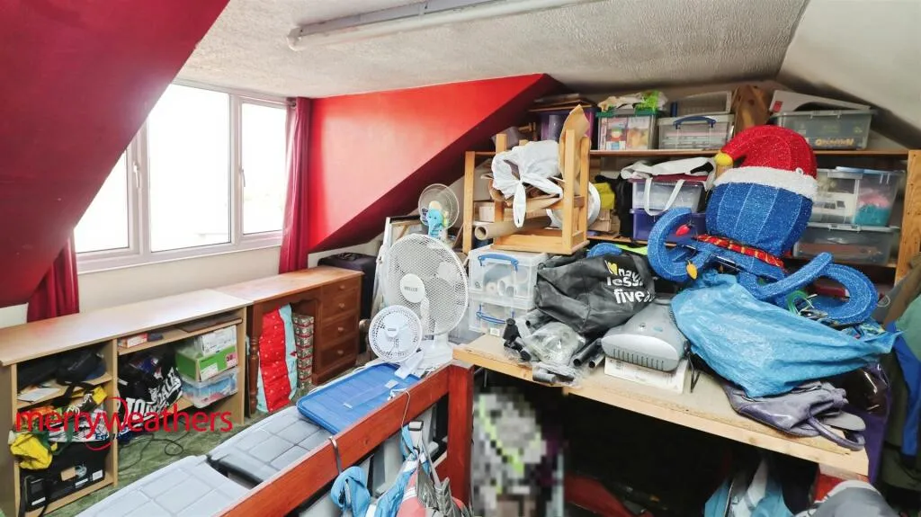 2 bed Terraced