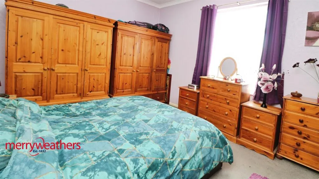 2 bed Terraced