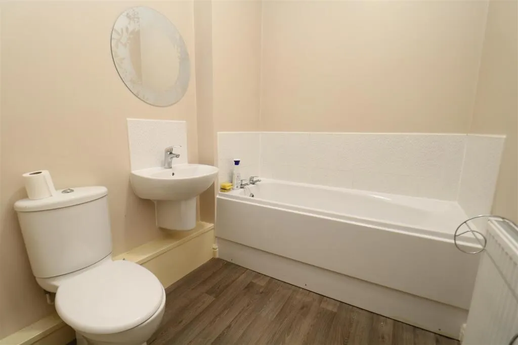 2 bed Terraced