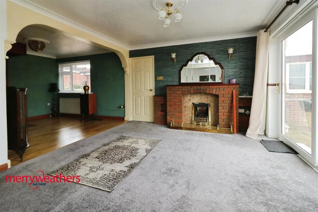 2 bed Detached Bungalow