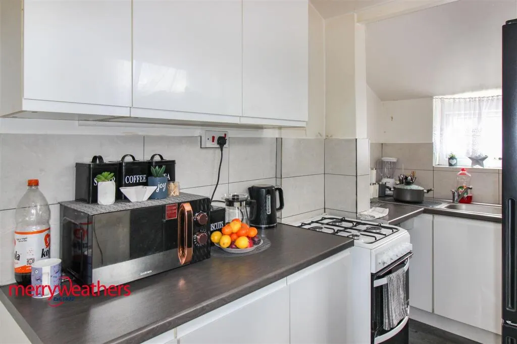 2 bed Terraced