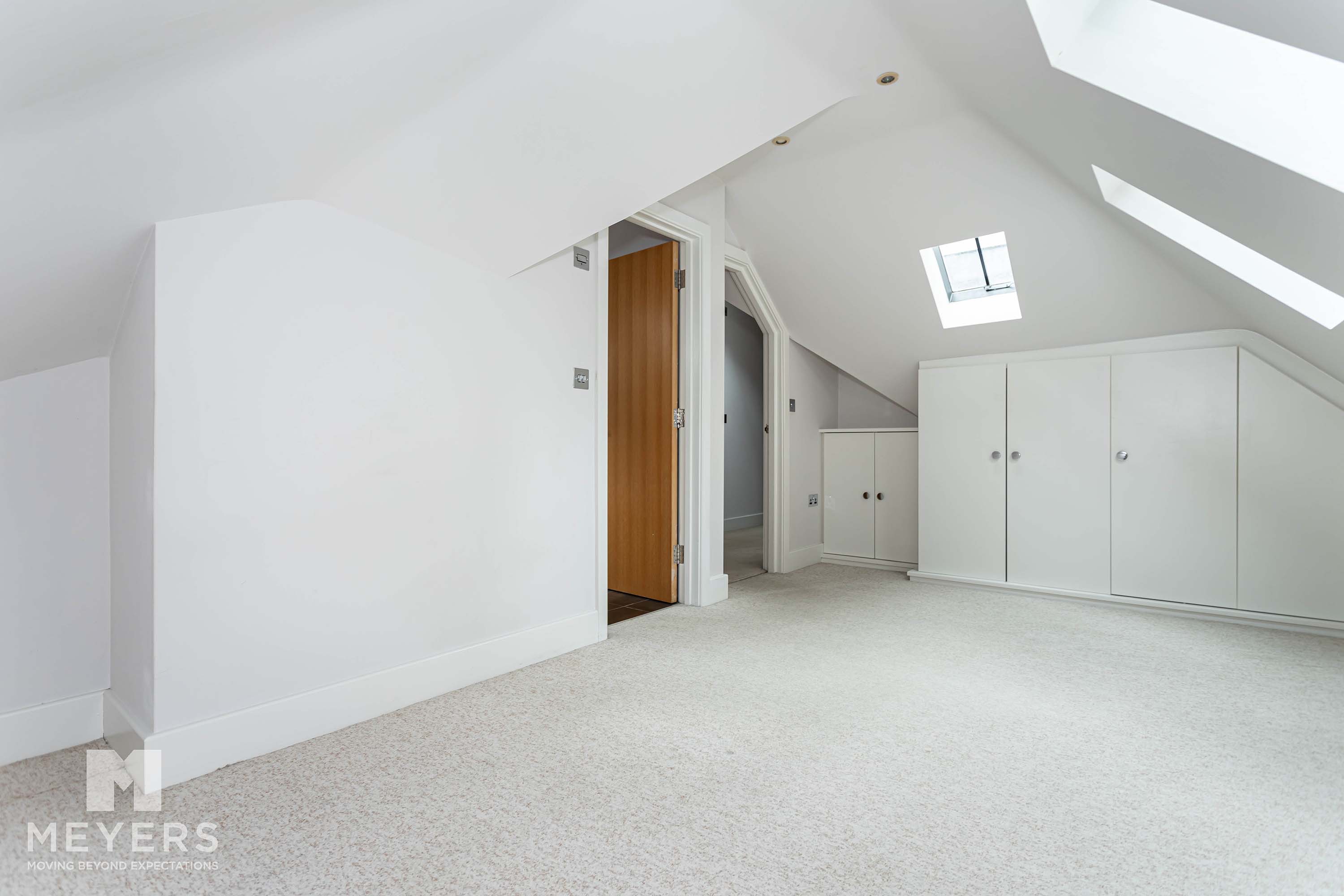 2 bed Apartment