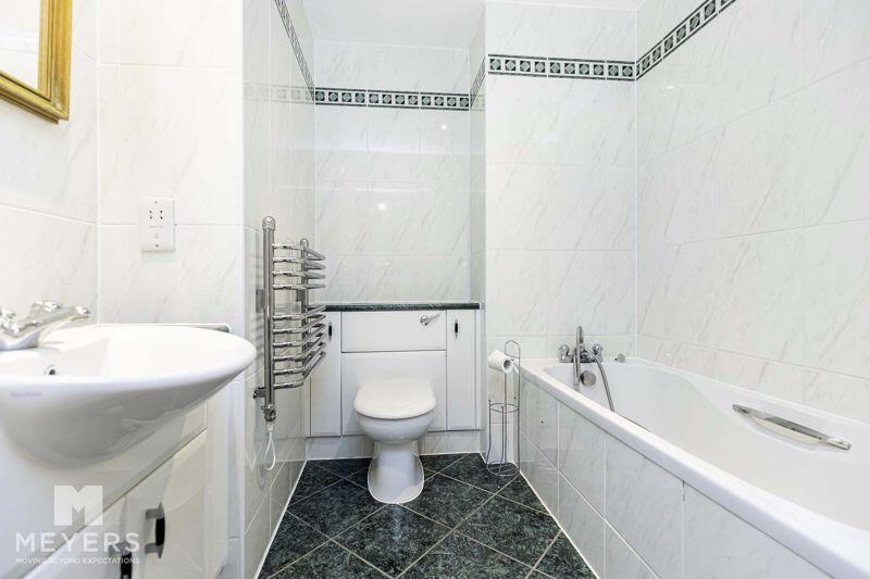 2 bed Apartment
