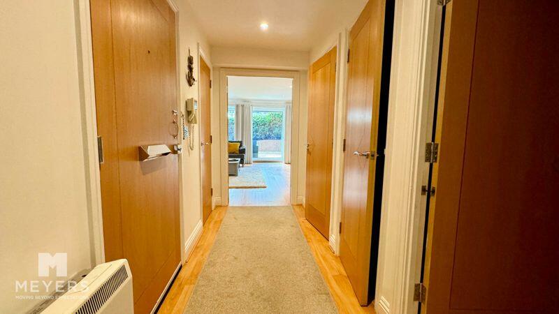 2 bed Apartment