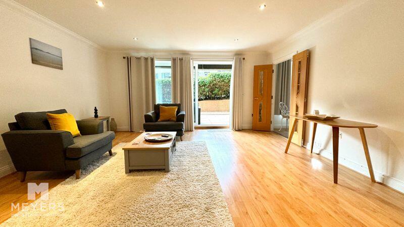 2 bed Apartment