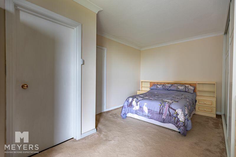 3 bed Apartment