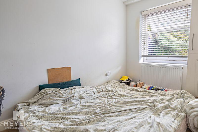 2 bed Apartment