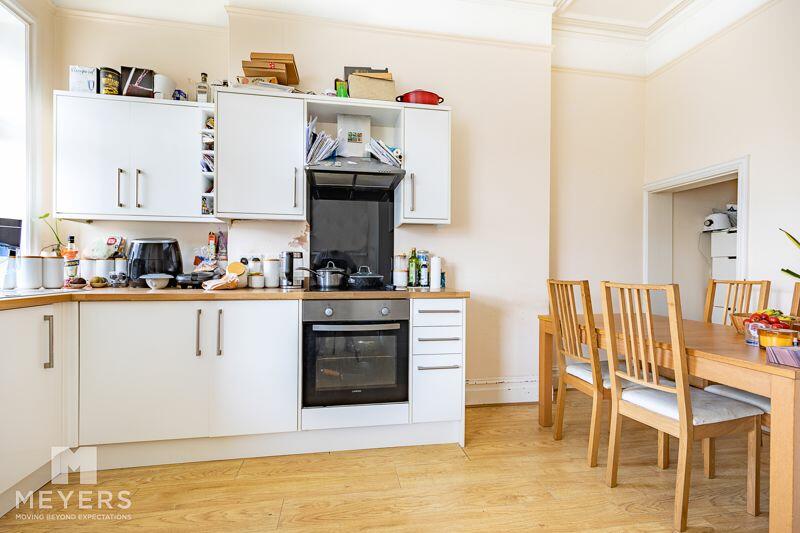 2 bed Apartment
