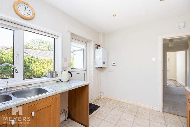 3 bed Detached Bungalow