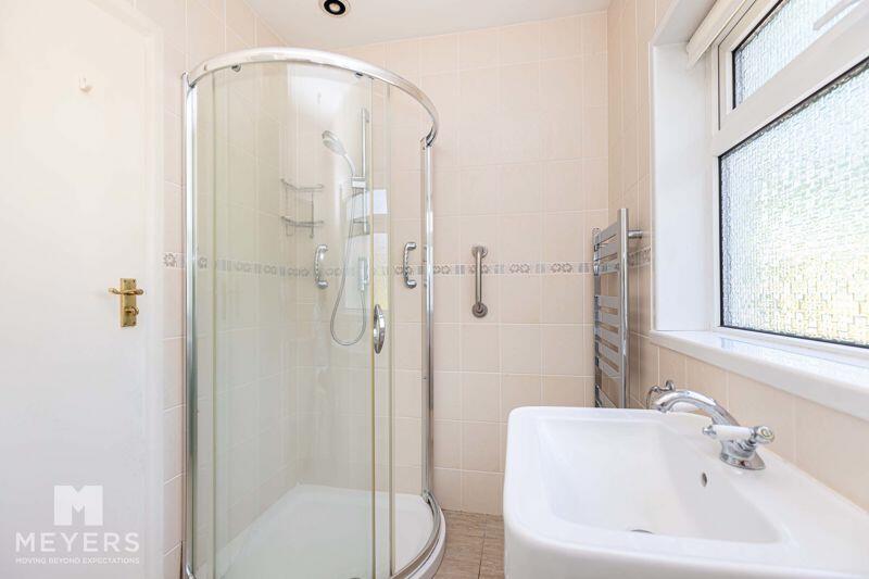 3 bed Detached Bungalow
