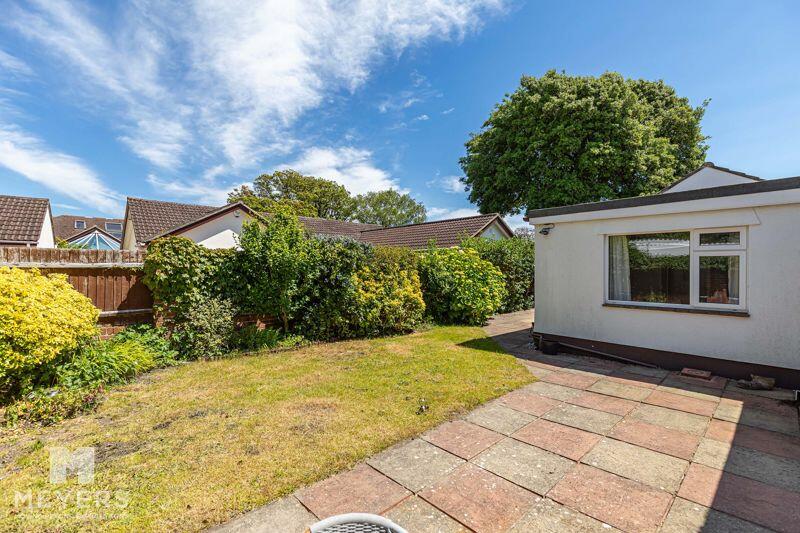 3 bed Detached Bungalow