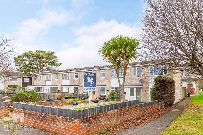 3 bed End of Terrace